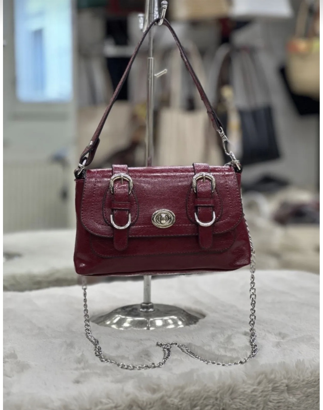 Tokalı cherry el ve omuz çantası